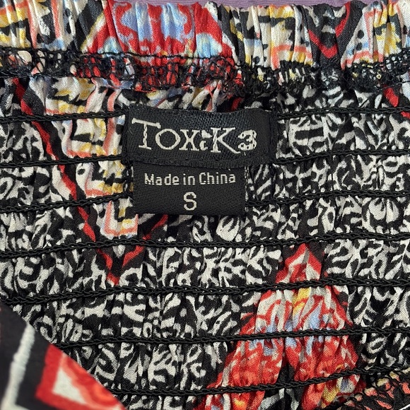 Tribal Print Sleeveless Jumpsuit - Picture 4 of 4